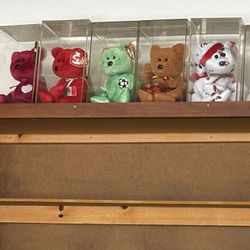 Bedroom Set Plus Miscellaneous Items.