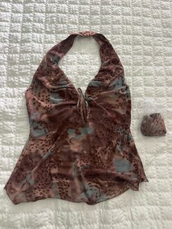 Halter top