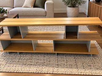 Blu Dot Happy Day 3-Shelf shelving unit in White Oak / Putty