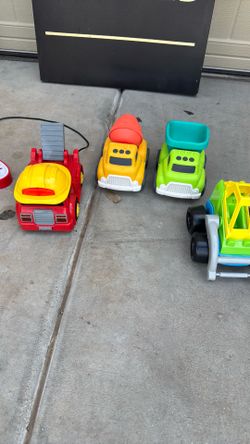 Kids Plastic Toy Vehicle Set