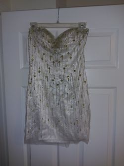 Girl's homecoming dress