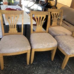 Dining table And five chairs