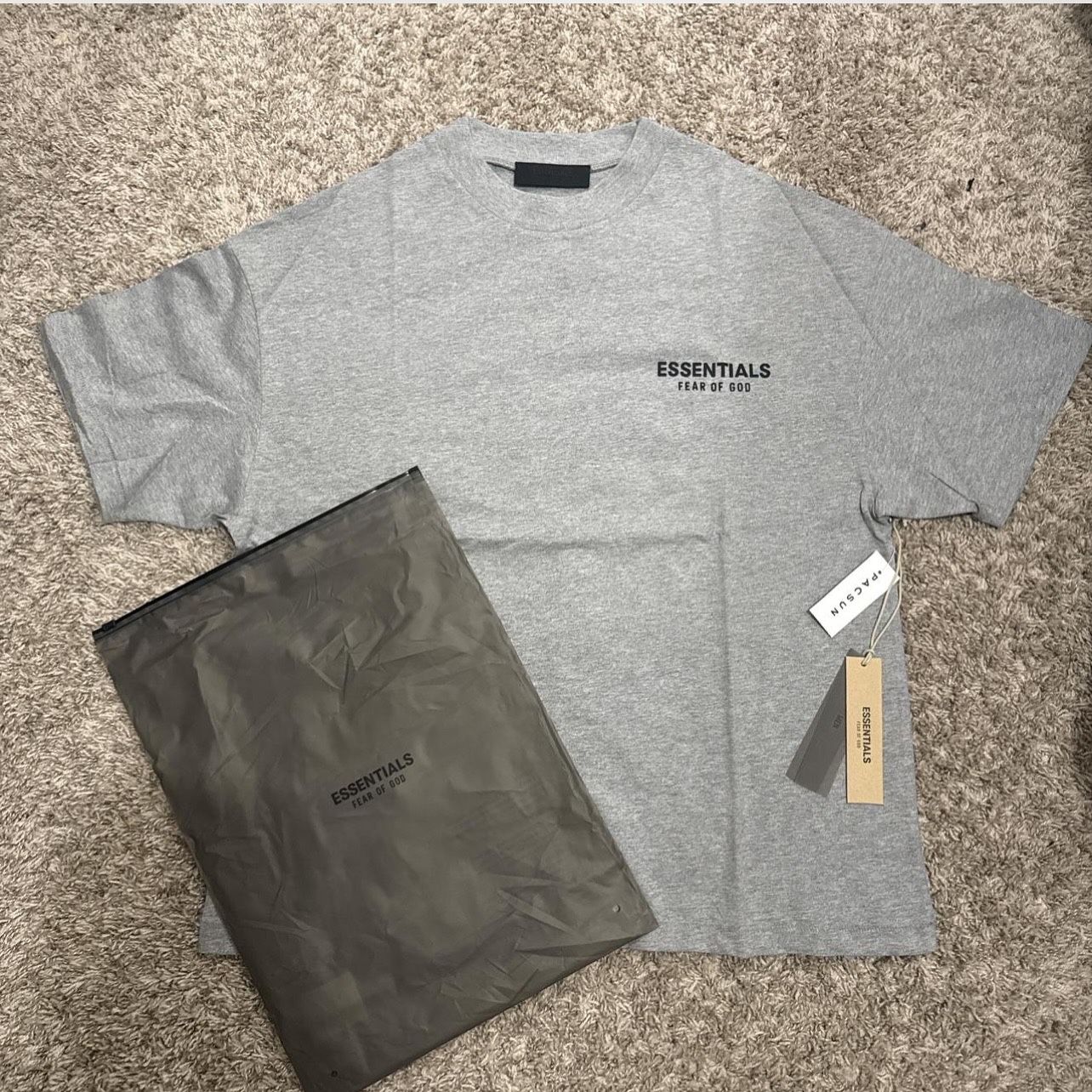 Essentials Shirt Grey