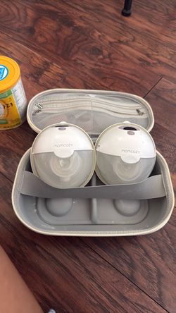 Momcozy m5 Breast Pump