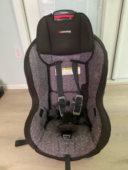 Allegiance Essentials carseat