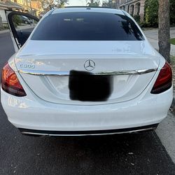 2019 Mercedes-Benz C 300