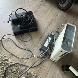 2 Xbox 360 consoles