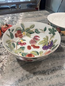 Fruit bowls