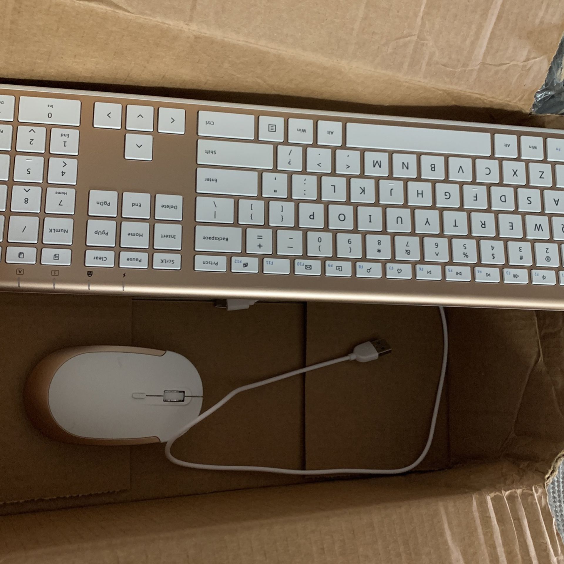 Wireless Keyboard and Mouse 