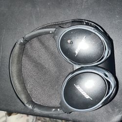 Bose headphones (Used)