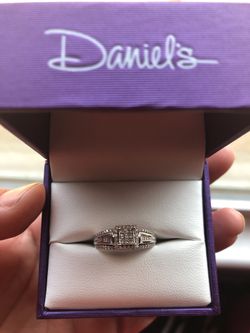 White gold diamond ring really beautiful with a lot of diamonds 700.00 or best offer
