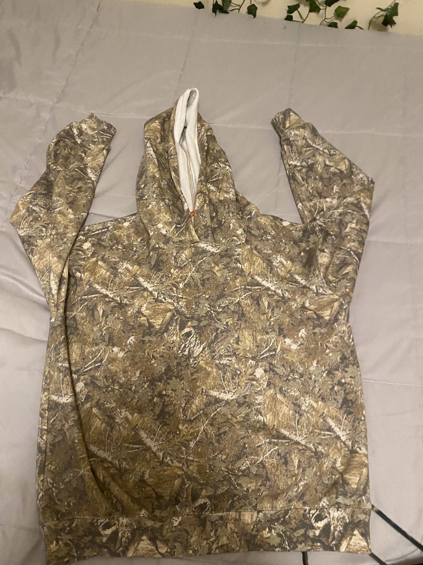 camo hoddie got from ross size m