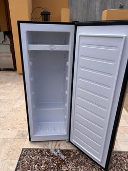 Bangson Upright Freezer