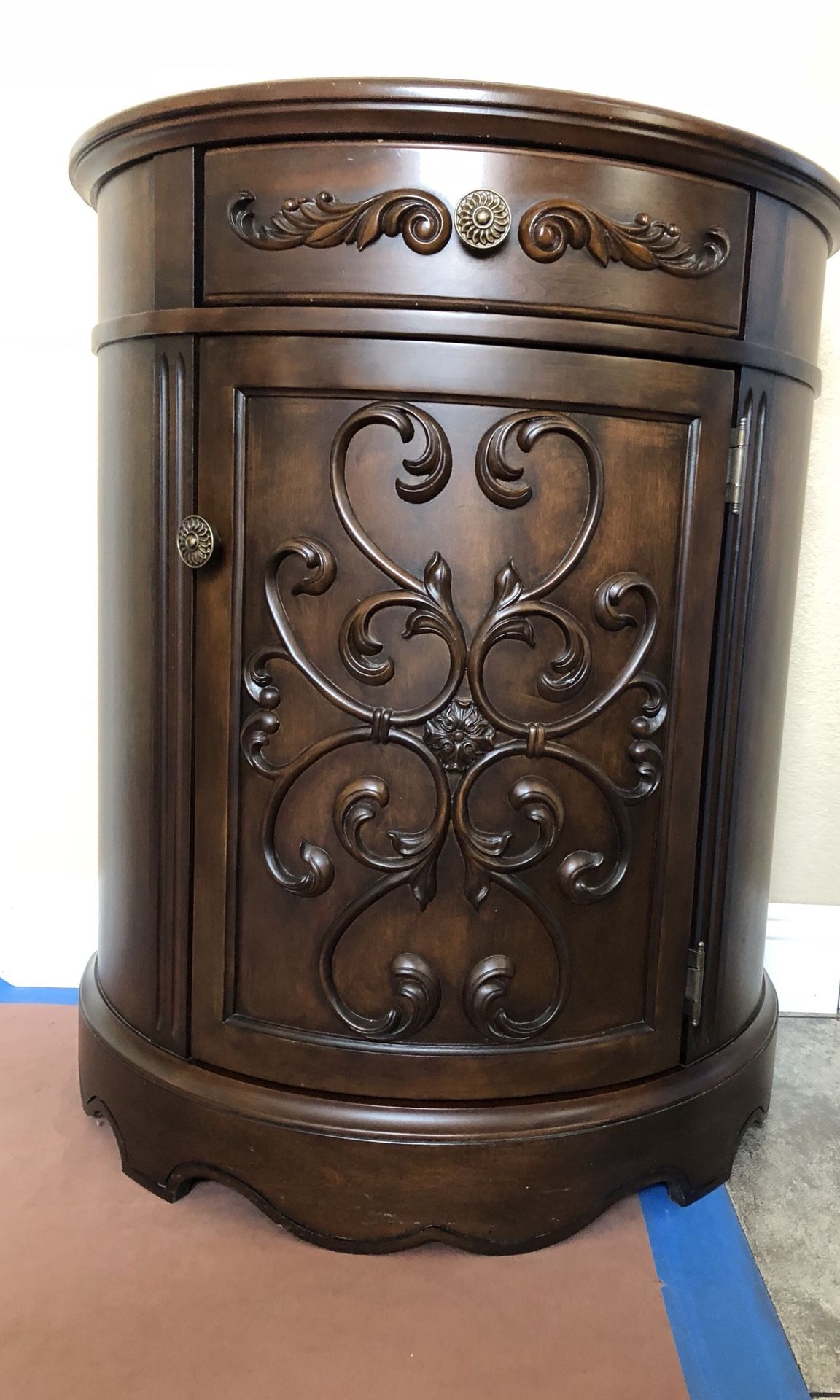 Norcastle Accent Cabinet for Sale in Antelope CA OfferUp