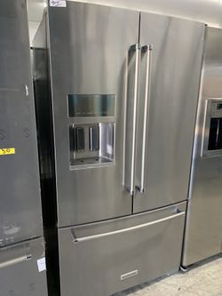 Kitchen aid French door in stainless steel