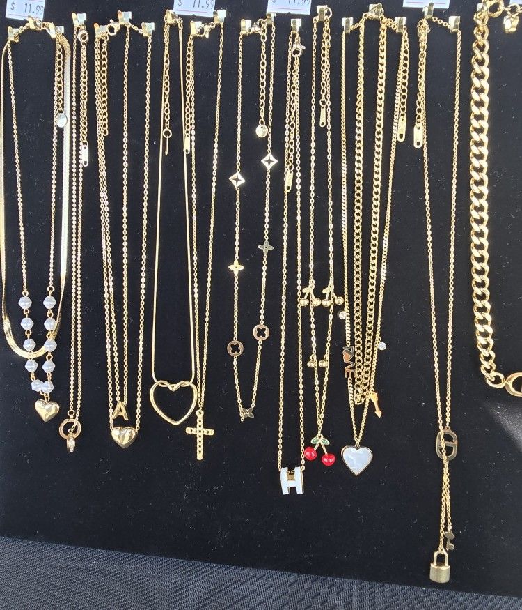 Gold-Plated Women's Necklaces - High Quality Designs | Perfect Gifts
