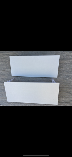 2 Wooden Shelves With Brackets 23.75 X 10 Inch