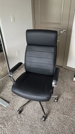 Executive computer chair