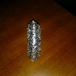 Ladies Knuckle Ring