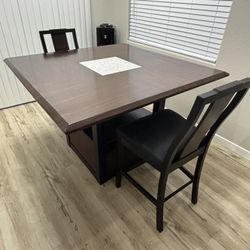 Dining Table With 4 Chairs  