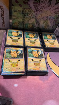 Pokémon full set of the 30th pikachus
