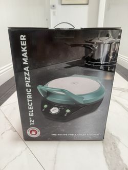 Chef’s Counter, 12” Electric Pizza Maker