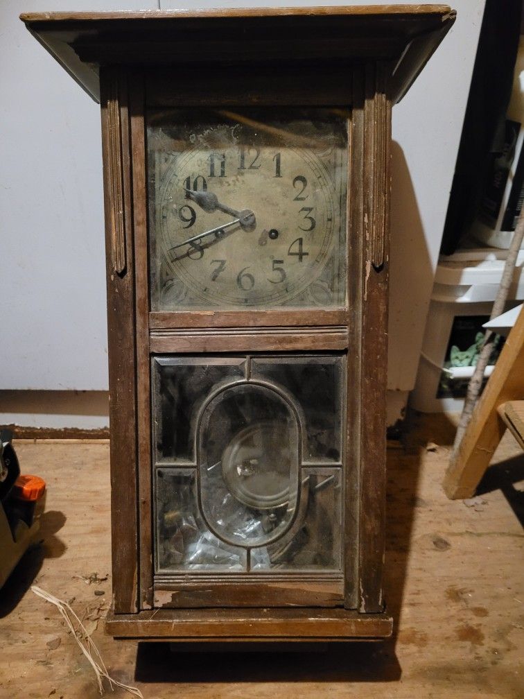 Old Clock Vintage 