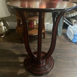 Plant Stand 20/26h