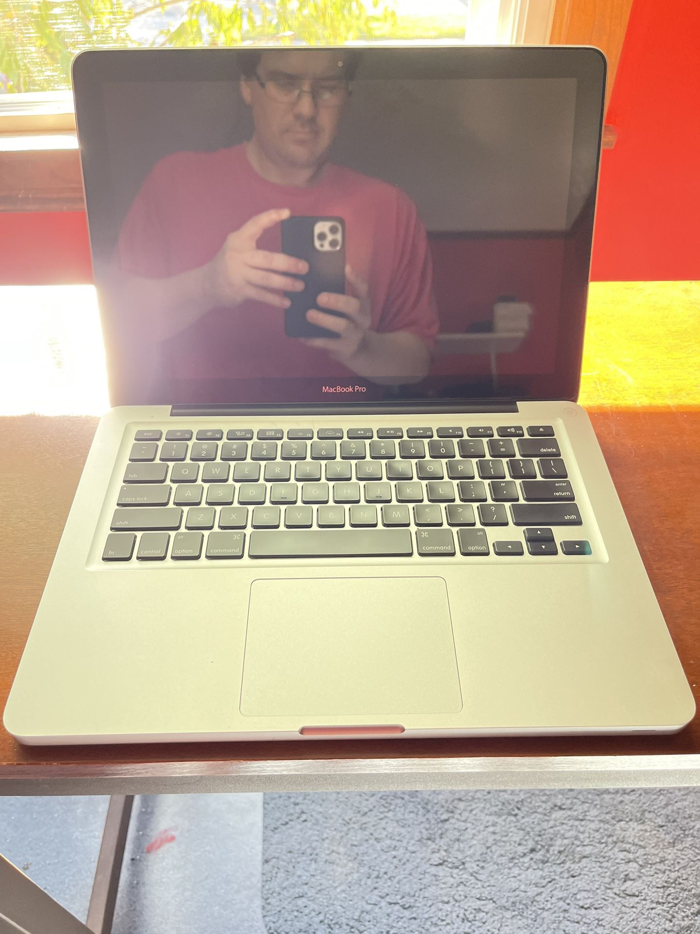 Rebuilt MacBook Pro 13” Like Brand New!