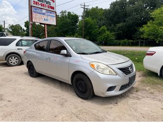 2012 NISSAN VERSA IN FOR PARTS!!
