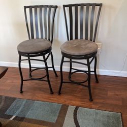 Bar Stools (2) Swivel