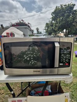 Toshiba microwave