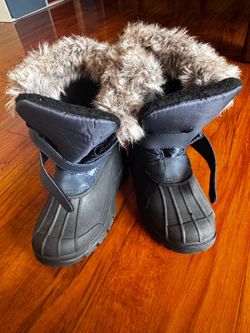 Kids Winter Boots Size 13