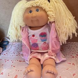 Cabbage Patch Kids  25th Anniversary 