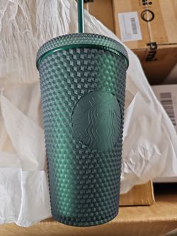 Vasos De Starbucks $40 for Sale in Los Angeles, CA - OfferUp