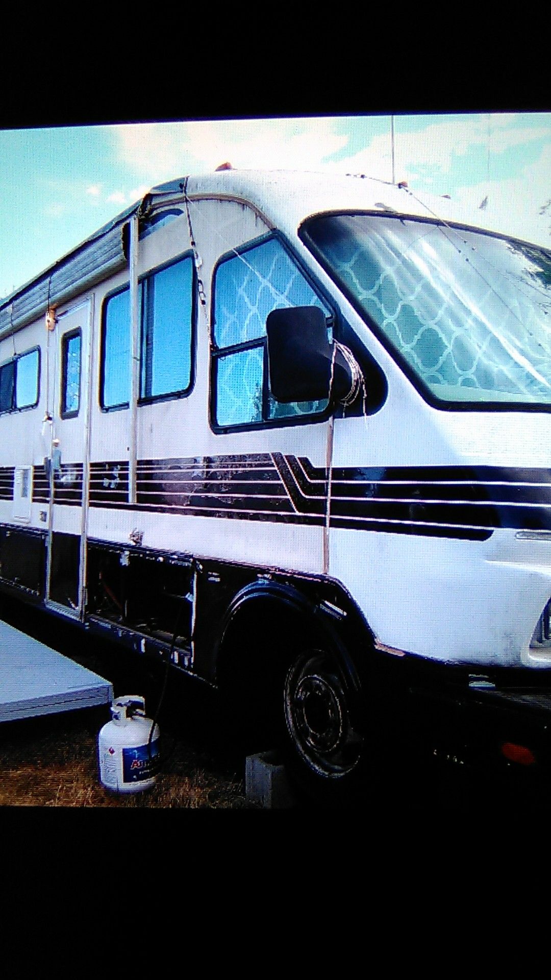 1989 Dolphin motorhome for sale