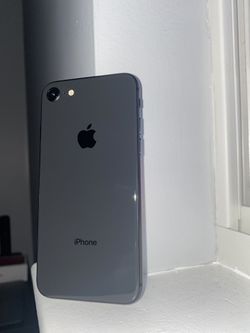 iPhone 8 64Gb Unlocked
