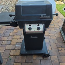 BBQ Grill, 2 Burner, Propane Gas Grill By Weber