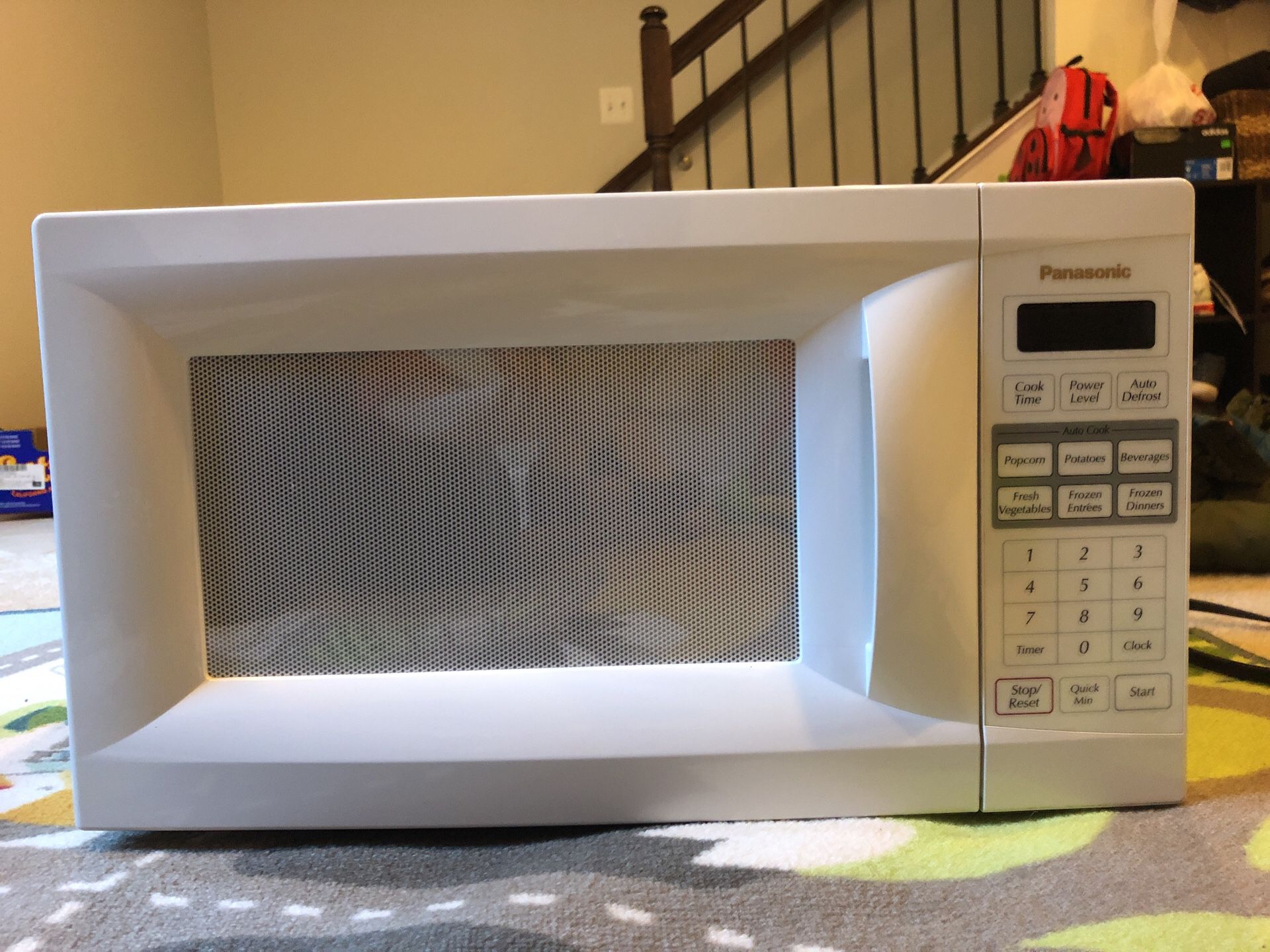 Panasonic microwave- new condition