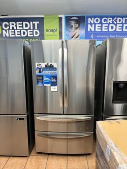 LG (LMWS27626S) 36" 26.9 cu. ft. French Door Refrigerator with Double Freezer and Internal Water Dispenser