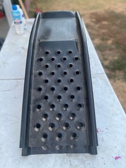 Metal car ramps