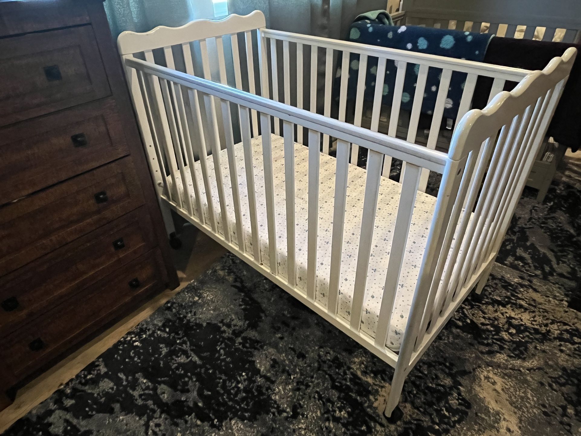 Baby Crib 