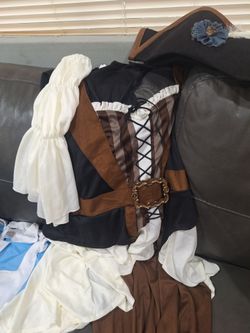 13 halloween costumes