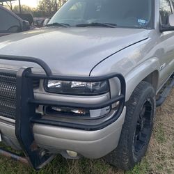 2004 Chevrolet Suburban Z71