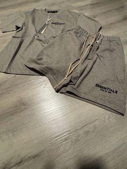 Set Essentials