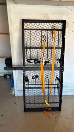 Flat hitch with bike rack attachment and straps