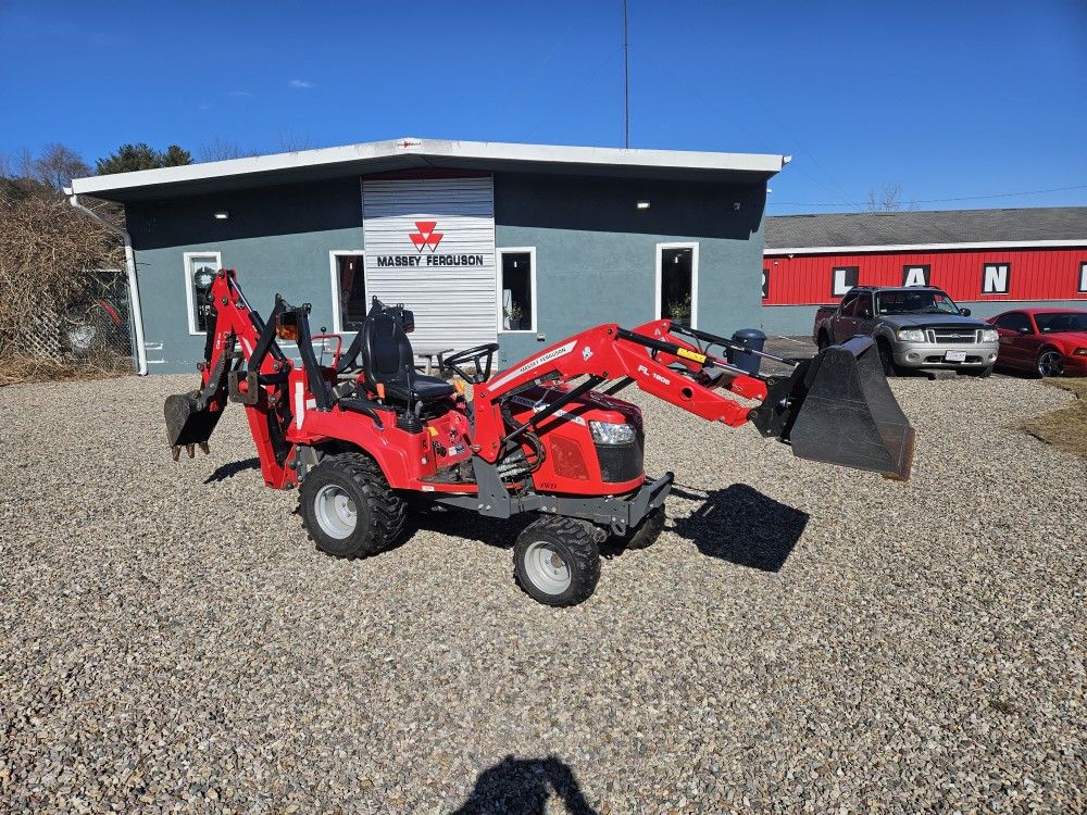2020 MASSEY FERGUSON 1723E 