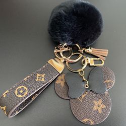 luxury keychain Pom Pom keychain leather straps Mikey Mouse figure 