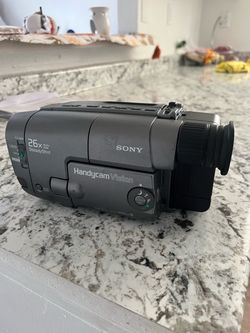 Sony Handycam Vision Video 8 Camcorder