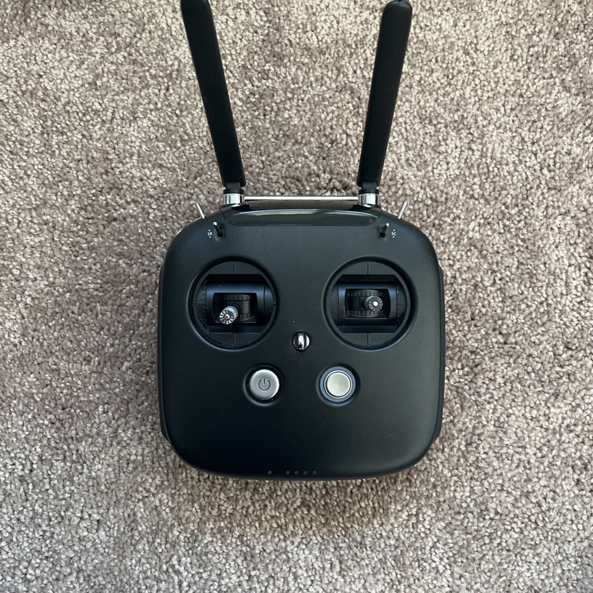 DJiI FPV remote